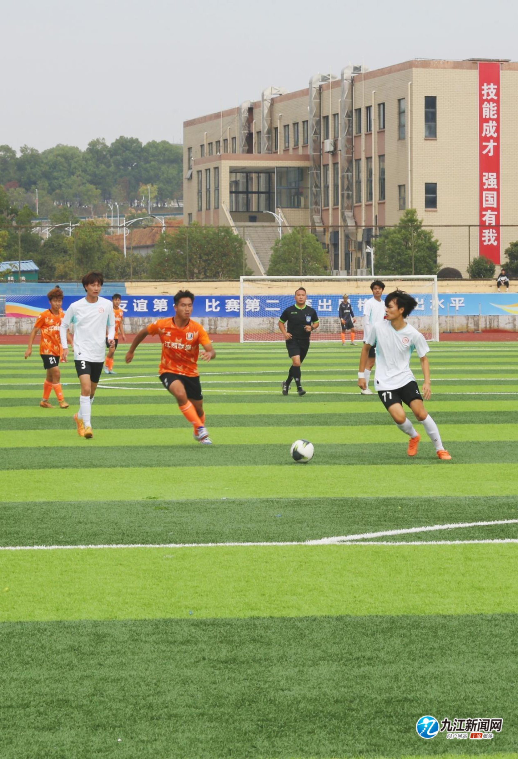 控球率更是 控球率更是