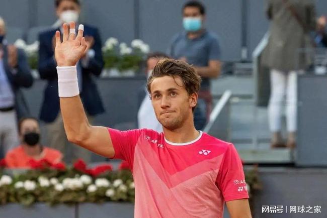 跨代超级球 跨代超级球